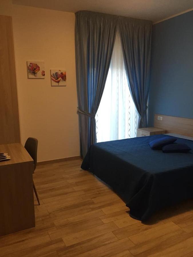 Un Posto Al Sole Bed & Breakfast Torretta  Bagian luar foto