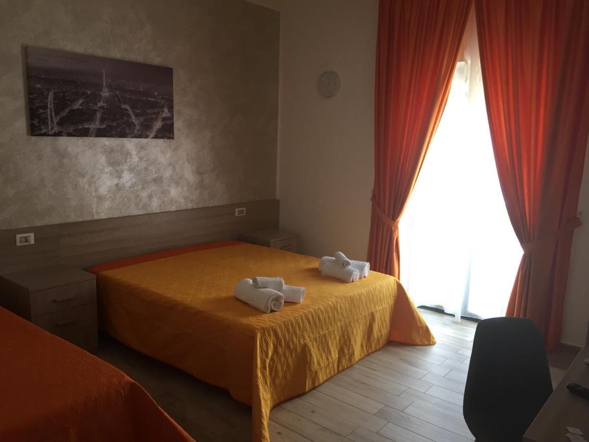 Un Posto Al Sole Bed & Breakfast Torretta  Bagian luar foto
